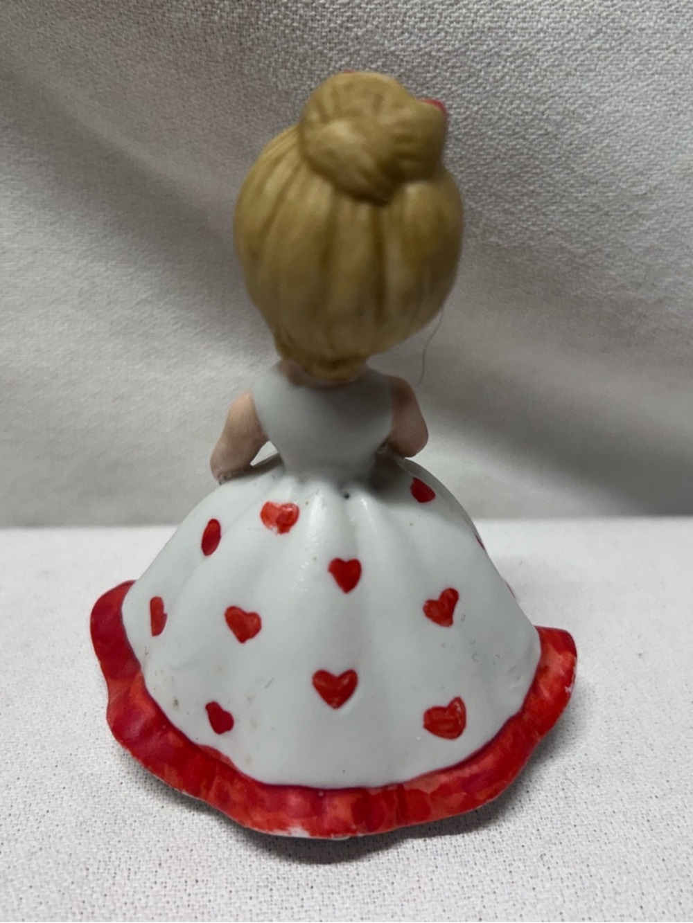 Vtg LEFTON Bisque Porcelain VALENTINE Girl Figurine - Picture 4 of 12